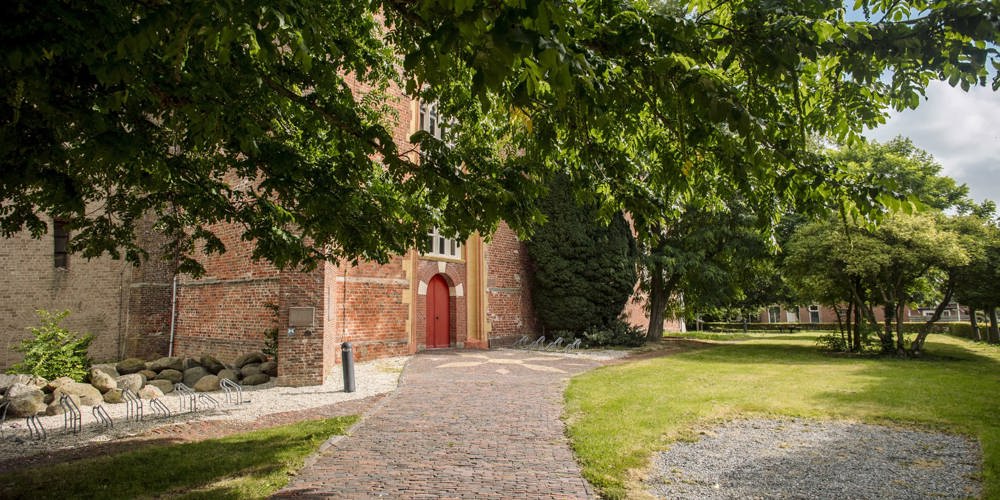 Scheve Toren Hoofdingang